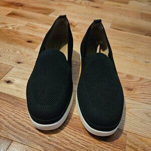 Hush Puppies Pally Slip On - Black - Womens 10M